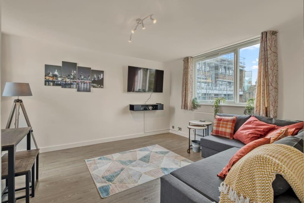 شقة Hidden Gem In Battersea W/ Free Parking لندن المظهر الخارجي الصورة